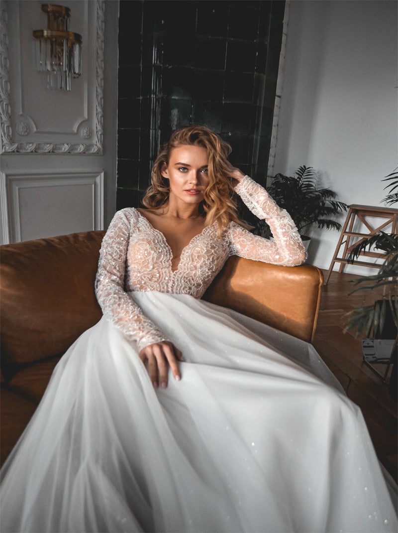 Sparkling A-Line Wedding Dresses V-Neck Beads Sequins Appliques Covered Buttons Lace Long Sleeves Tulle