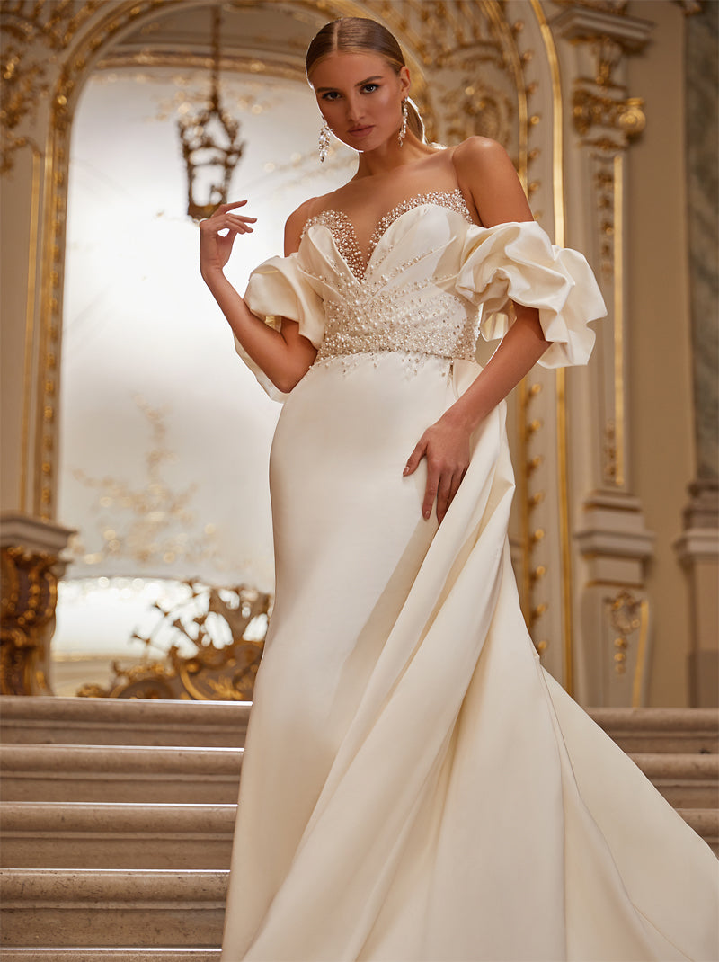 Gorgeous & Charming Mermaid Wedding Dresses Sweetheart Beads Satin Court Train Bridal Gowns With Detachable Sleeves