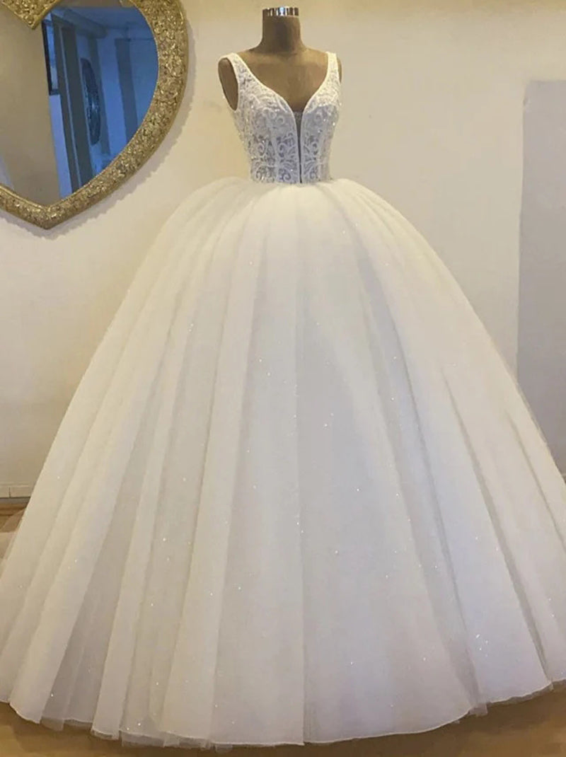 Romantic Ball Gown Wedding Dresses Spaghetti Sequins Appliqued Lace Up Tulle Sweep Train Bridal Gowns Custom Design