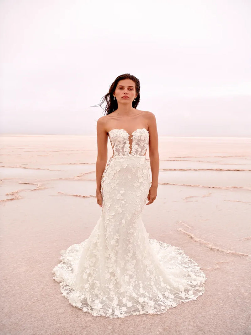 Elegant & Gorgeous Mermaid Wedding Dresses Sweetheart Appliqued Illusion Long Sleeves Sweep Train Tulle Bridal Gowns Custom
