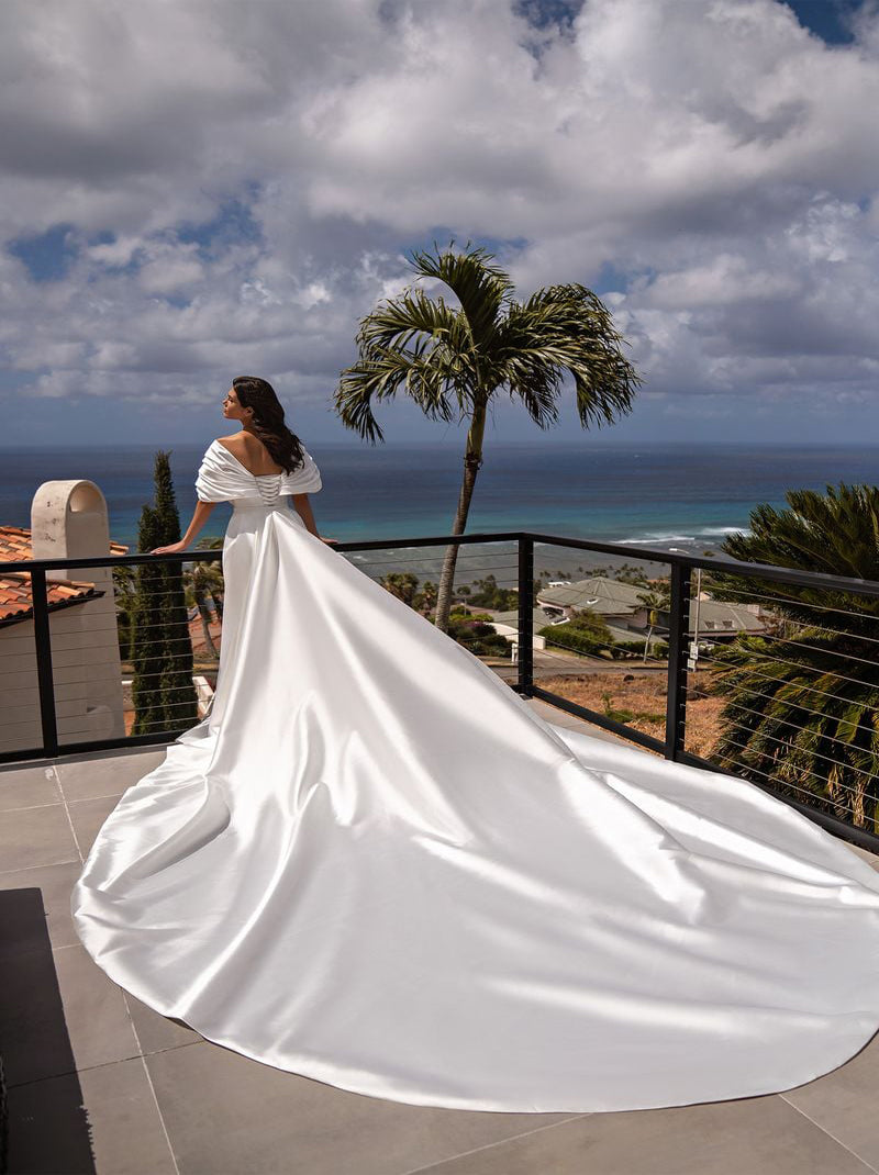 Simple & Elegant Mermaid Wedding Dresses Sweetheart Pleated Cap Sleeves Satin Court Train Bridal Gowns Custom Made