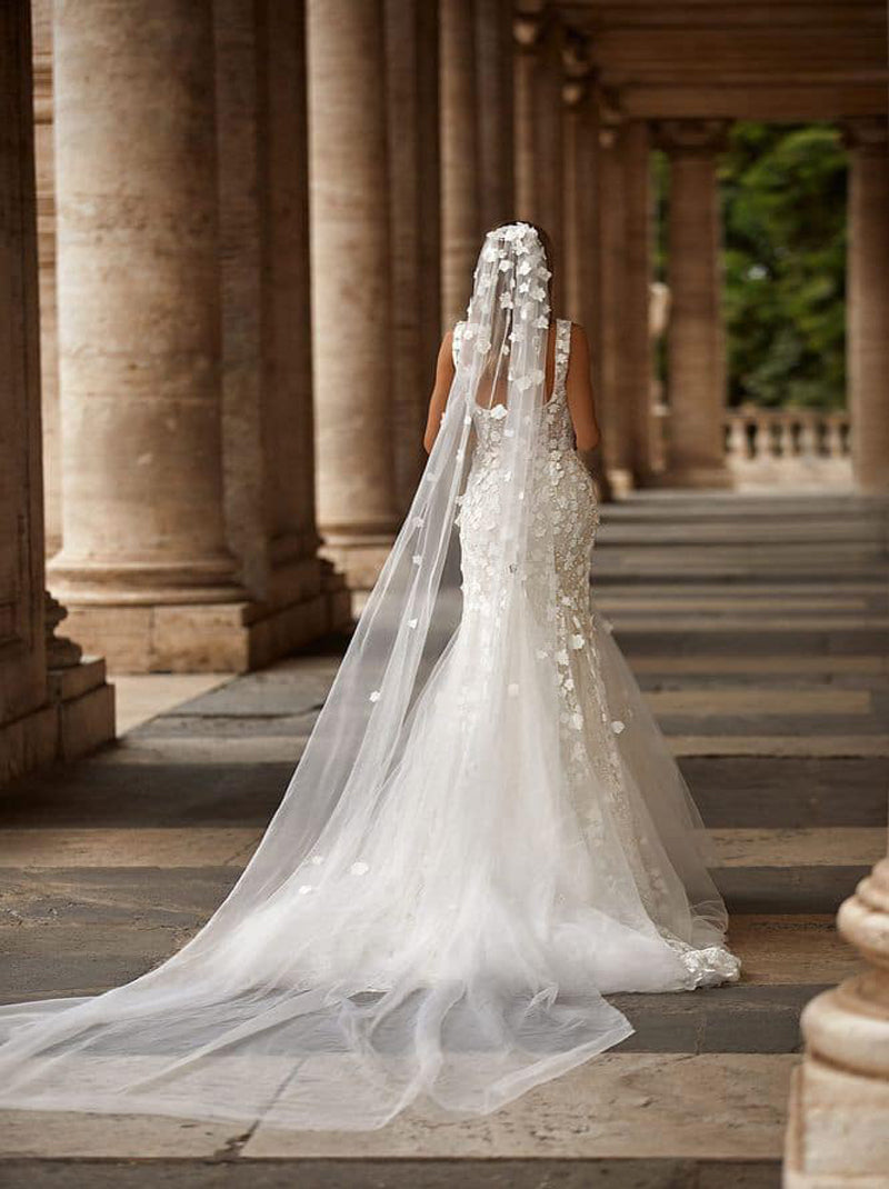 Elegant & Gorgeous Mermaid Boho Wedding Dresses Spaghetti Sequins Appliqued Sleeveless Tulle Sweep Train Bridal Gowns Custom