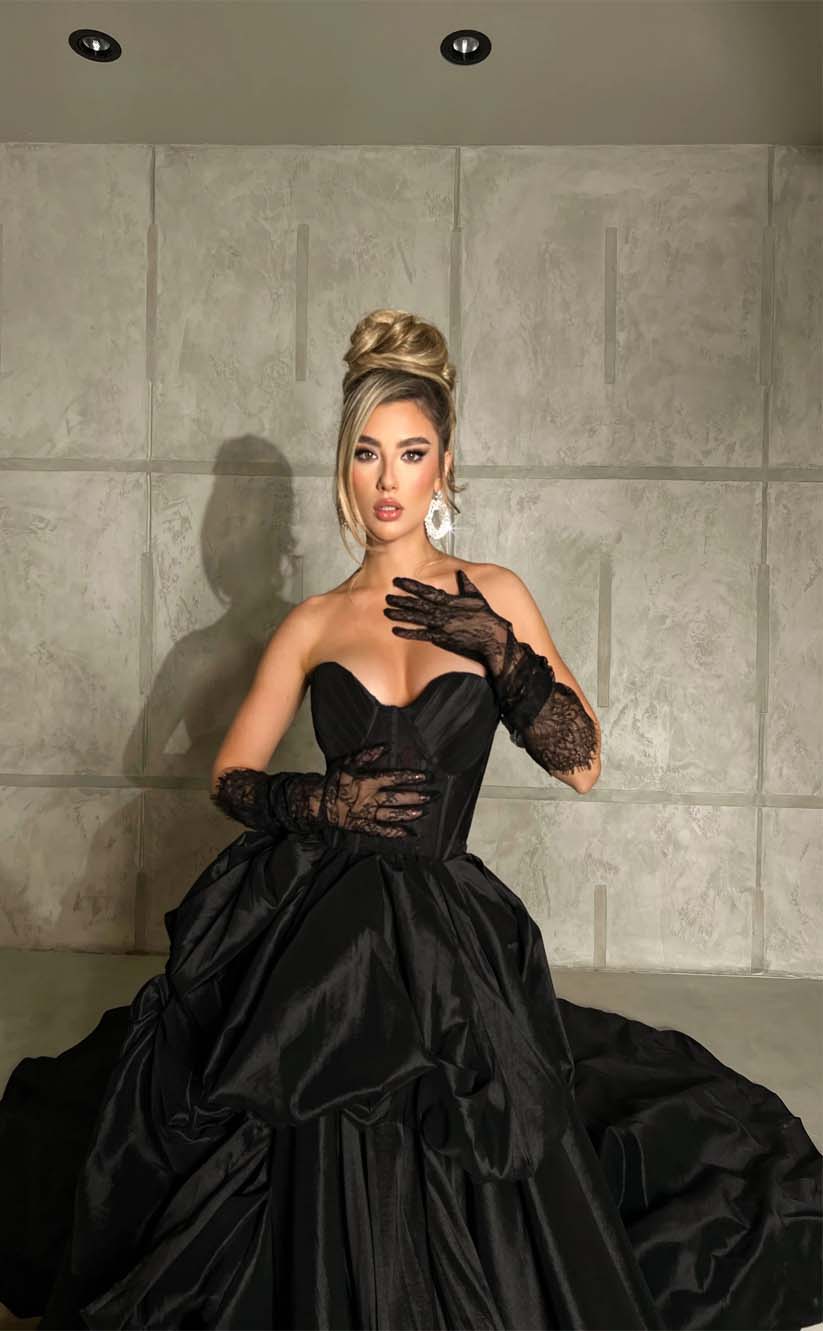RP2122-Elegant Black A-Line Sweetheart Pleated Long Sleeves Satin Prom Evening Dresses Formal Party Gowns With Slit