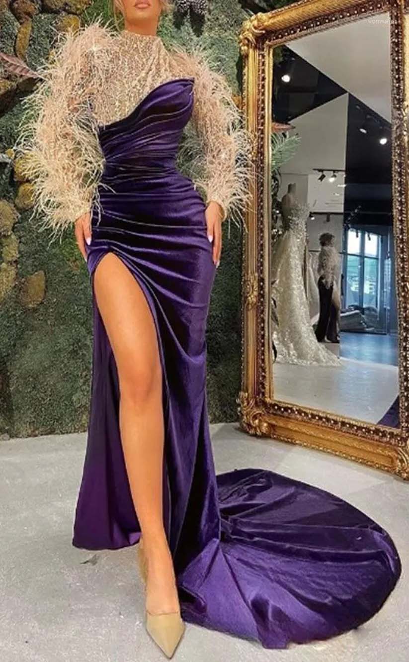 RP2029-Unique Peacock Mermaid High Neck Feather Pleated Long Sleeves Velvet Prom Evening Dresses Formal Party Gowns With Slit