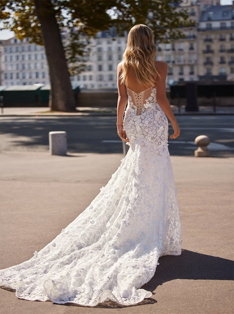 Classic & Charming Mermaid Boho Wedding Dresses Sweetheart Sleeveless Appliqued Lace Up Lace Sweep Train Bridal Gowns Custom