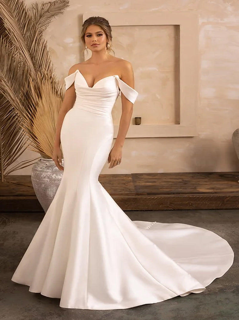 Elegant Mermaid Wedding Dresses Sweetheart Pleated Satin Bridal Gowns Custom Made With Sweep Train