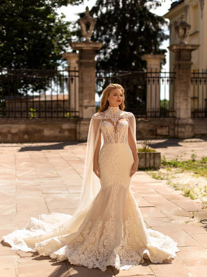 Sexy & Fantastic Mermaid Wedding Dresses Sweetheart Appliqued Beads Tulle Court Train Bridal Gowns With Detachable Jacket