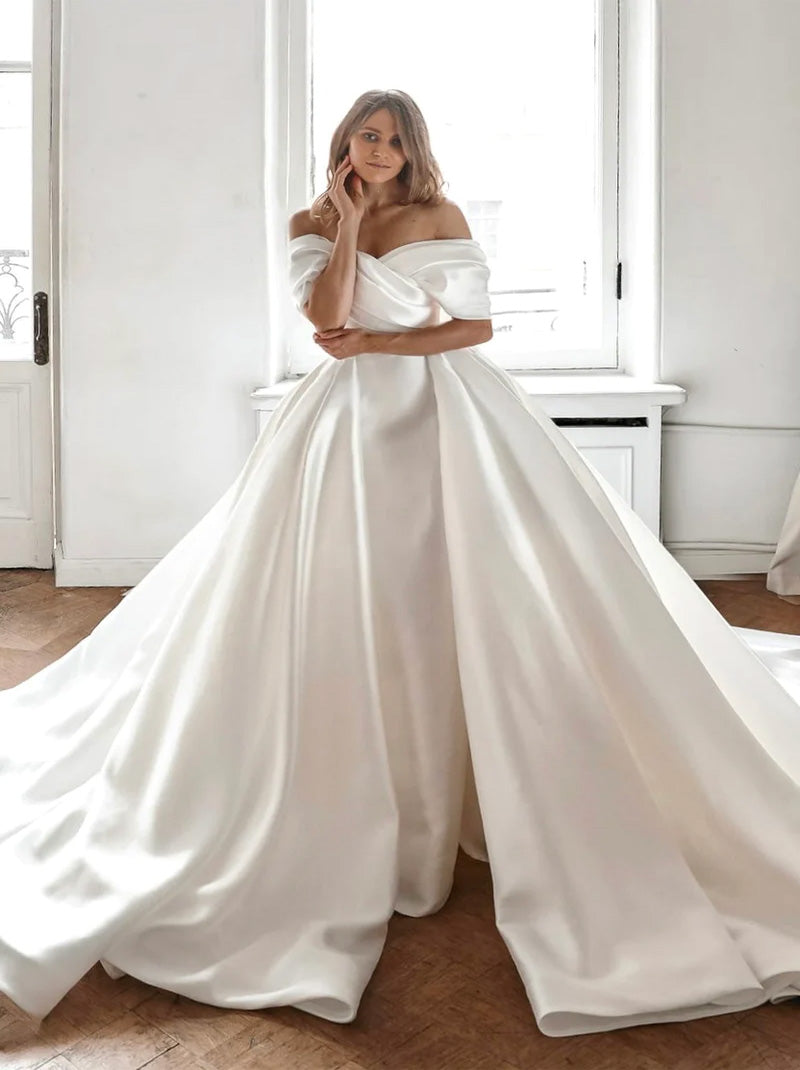 Elegant A-Line Wedding Dresses Sweetheart Off The Shoulder Pleated Court Train Satin Bridal Gowns For Women