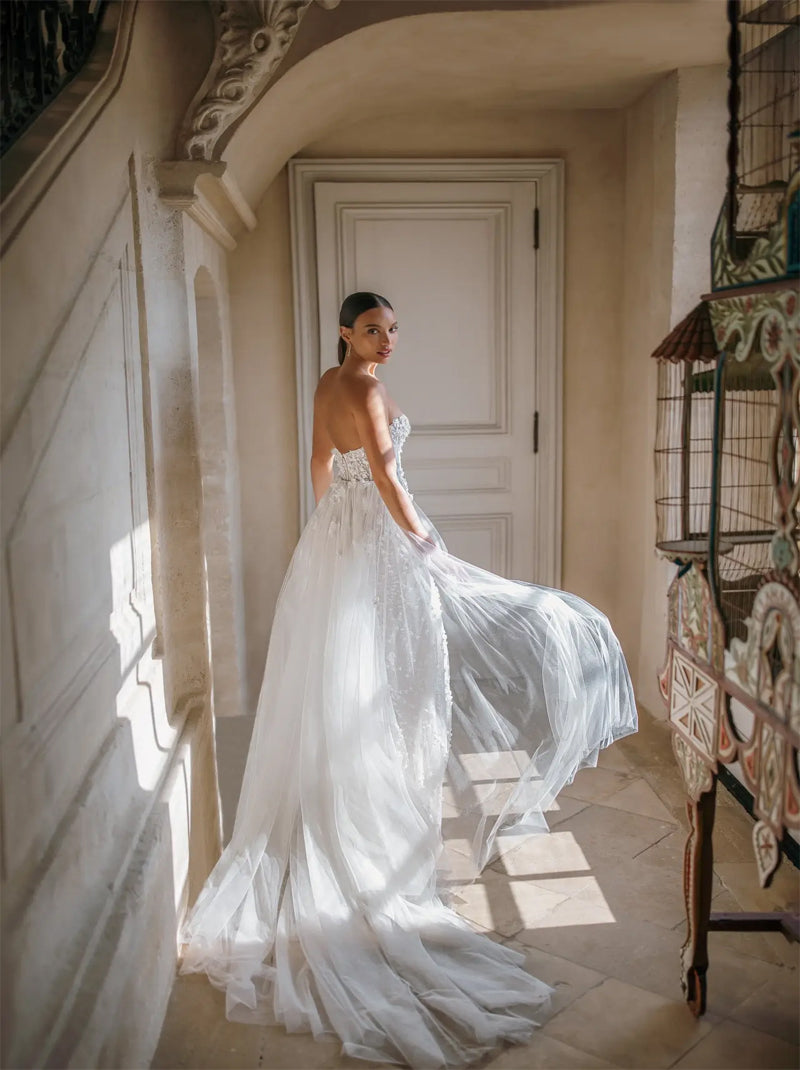 Gorgeous Mermaid Wedding Dresses Sweetheart Appliqued Beads Zipper Sweep Train Tulle Bridal Gowns Custom