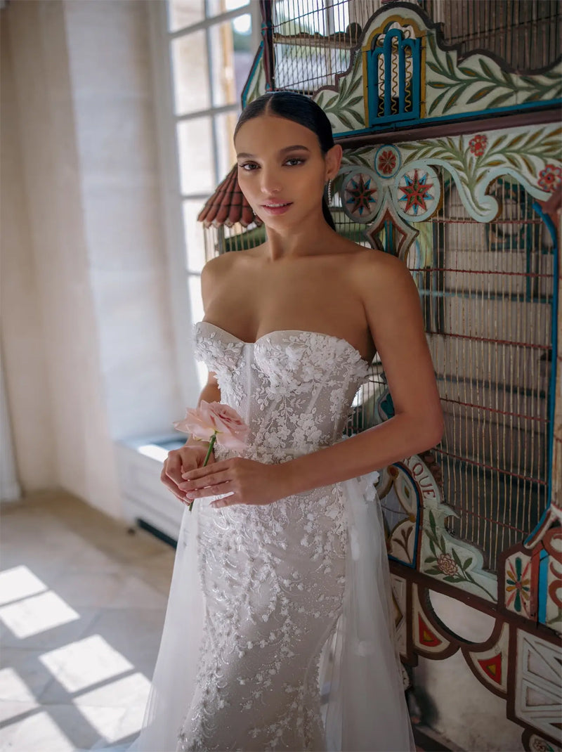 Gorgeous Mermaid Wedding Dresses Sweetheart Appliqued Beads Zipper Sweep Train Tulle Bridal Gowns Custom