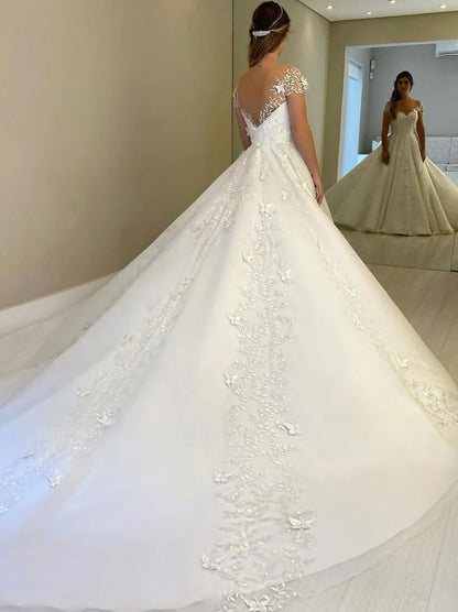 Modern Ball Gown Wedding Dresses Sweetheart Appliques Cap Sleeves Backless Court Train Bridal Gowns Custom Made