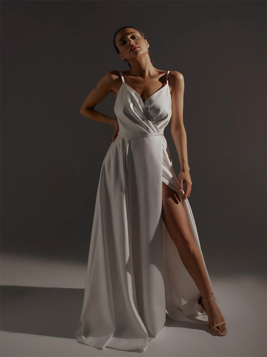 White A-Line Wedding Dresses Spaghetti Pleated Ruched Side Slit Sleeveless Sarin Sweep Train Bridal Gowns Custom Made