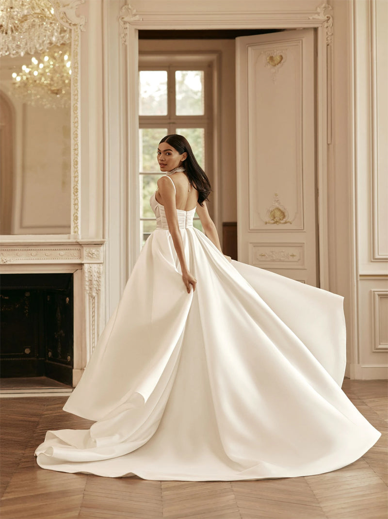 Simple & Classic A-Line Wedding Dresses Spaghetti Beads Pleated Satin Sweep Train Bridal Gowns Custom With Slit