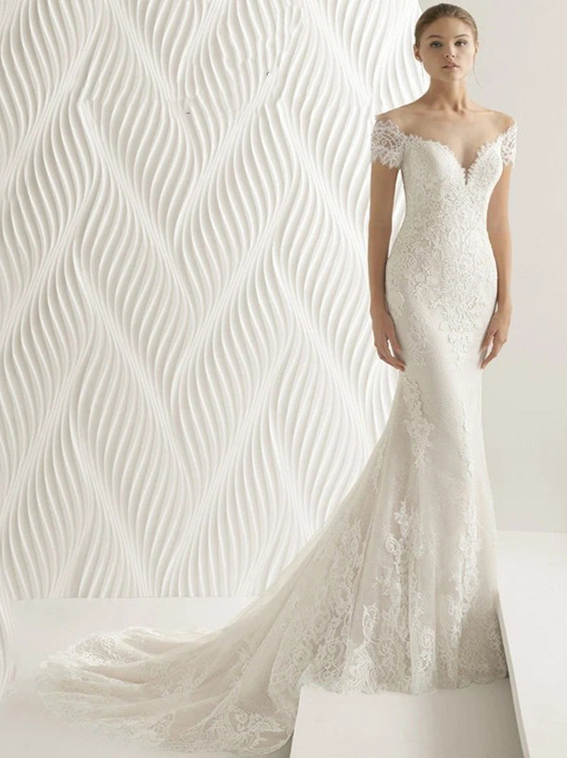 Sexy Mermaid Wedding Dresses Scoop Appliques Buttons Back Cap Sleeves Lace Sweep Train Bridal Gowns