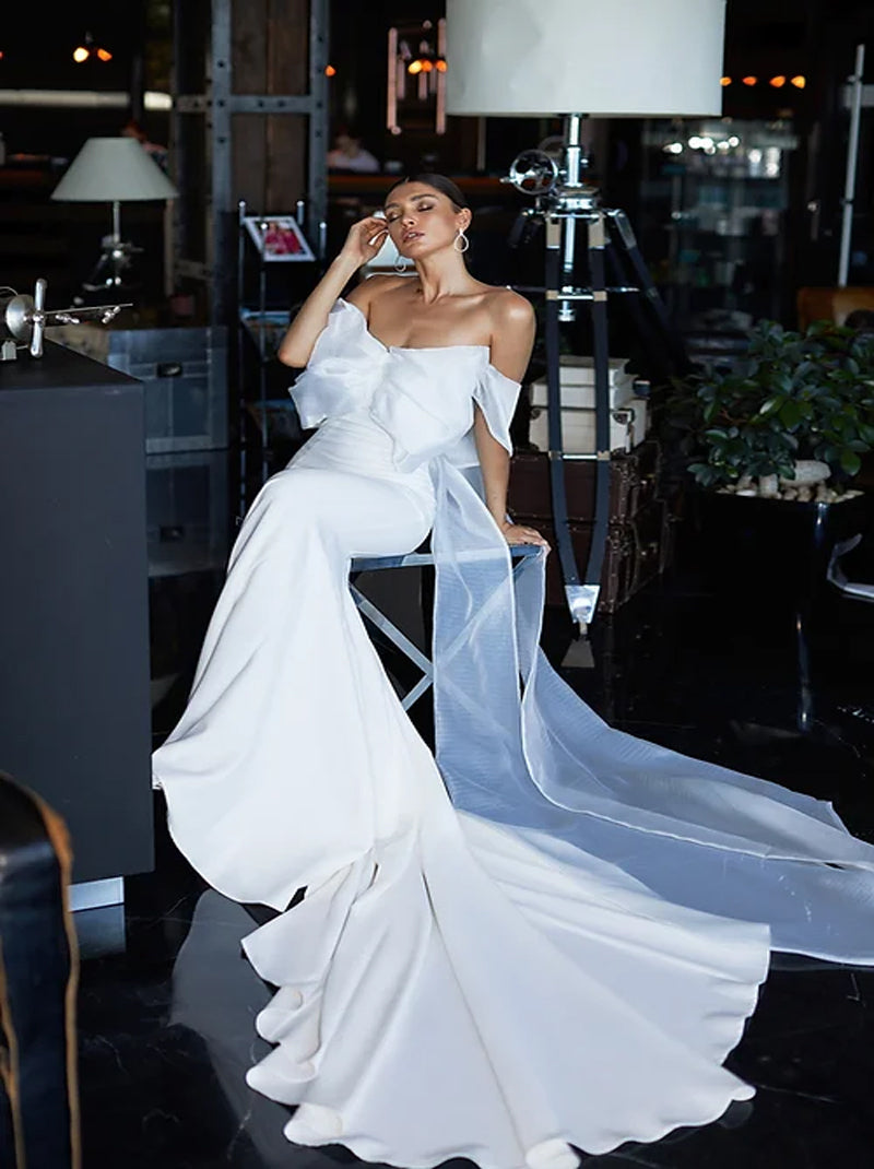 Simple & Elegant Mermaid Wedding Dresses Sweetheart Flower Pleated Satin Sweep Train Bridal Gowns Custom