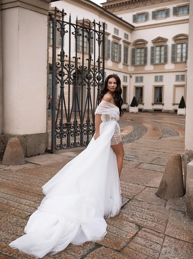 Classic & Charming A-Line Wedding Dresses Sweetheart Sequins Cap Sleeves Tulle Sweet Train Bridal Gowns With Slit