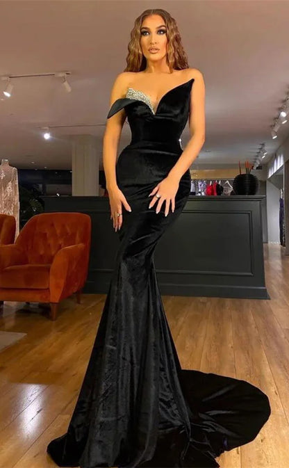 RP1071-Elegant Black Mermaid Sweetheart Crystals Ruched Sleeveless Velvet Long Prom Evening Dresses Formal Party Gowns