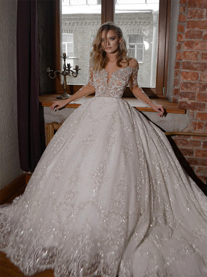 Sparkling Ball Gown Wedding Dresses Illusion Scoop Beaded Appliqued Long Sleeves Court Train Tulle Bridal Gowns Custom Made