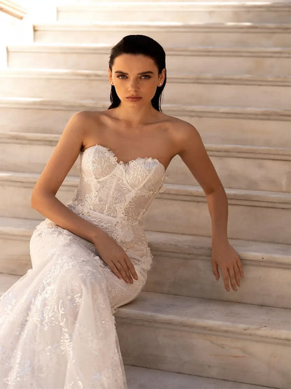 Gorgeous & Elegant Mermaid Wedding Dresses Sweetheart Appliqued Beads Tulle Sweep Train Bridal Gowns With Jacket