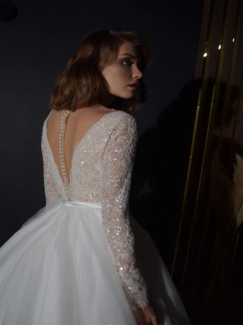 Sparkling Ball Gown Wedding Dresses V-Neck Beads Sequins Long Sleeves Tulle Sweep Train Bridal Gowns