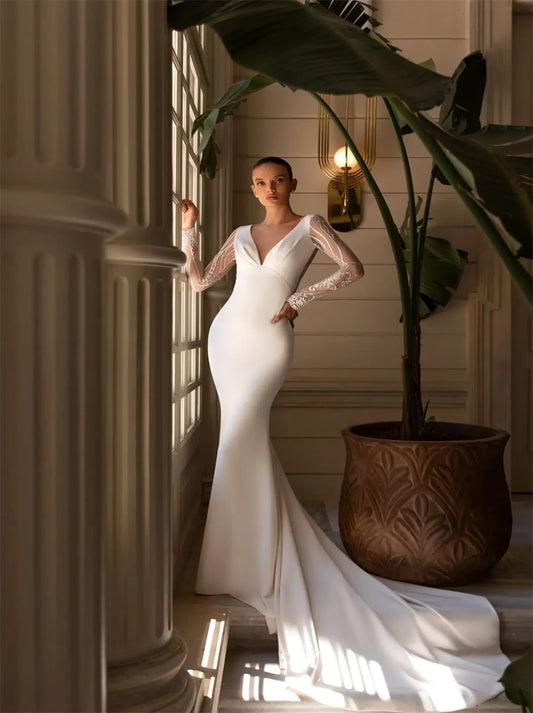 Simple Mermaid Boho Wedding Dresses V-Neck Appliqueds Long Sleeves Sweep Train Satin Bridal Gowns Custom Made