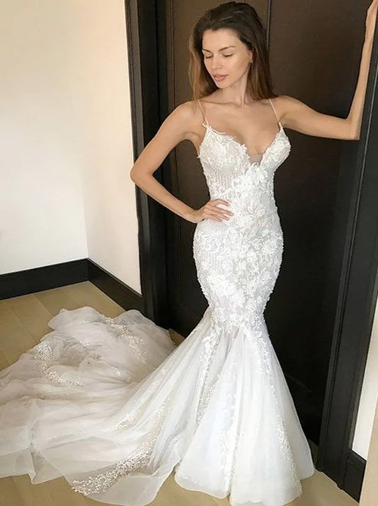 Sexy Mermaid Wedding Dresses Spaghetti Appliques Lace Sleeveless Covered Buttons Tulle Sweep Train Bridal Gowns Custom Made