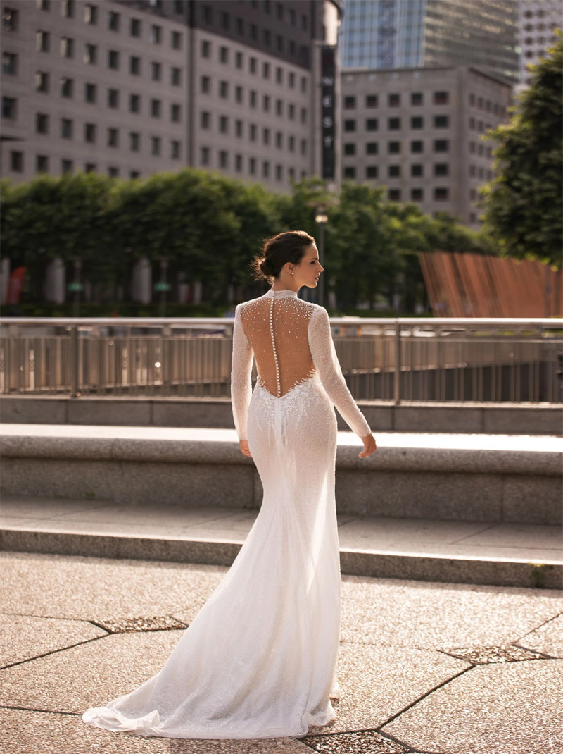 Elegant & Classic Mermaid Wedding Dresses High Collar Beads Appliqued Tulle Sweep Train Bridal Gowns With Slit