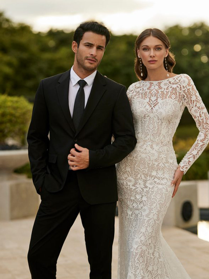 Elegant Mermaid Wedding Dresses Scoop Long Sleeves Buttons Back Lace Sweep Train Bridal Gowns