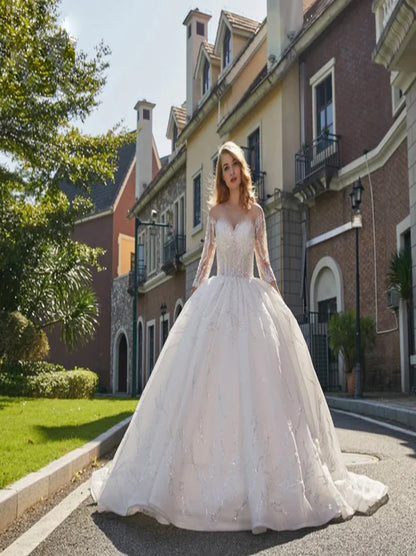 Lusurious Ball Gown Wedding Dresses Illusion Scoop Beads Sequins Half Sleeves Lace Up Tulle Bridal Gowns Custom Made