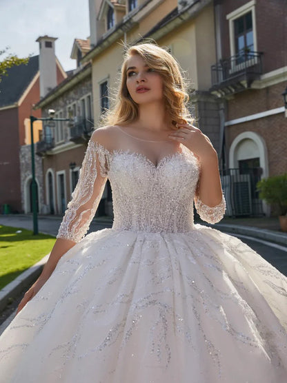 Lusurious Ball Gown Wedding Dresses Illusion Scoop Beads Sequins Half Sleeves Lace Up Tulle Bridal Gowns Custom Made