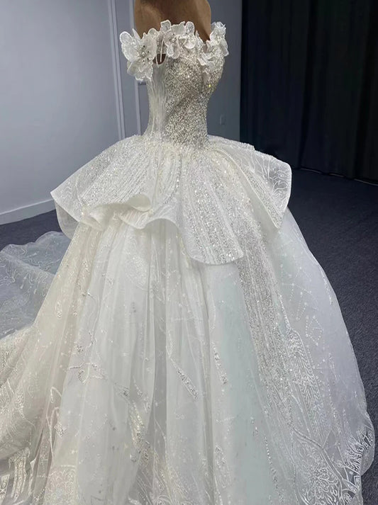 Luxurious Ball Gown Wedding Dresses Sweetheart Beads Crystals Appliques Ruffles Cap Sleeves Lace Up Tulle Court Train Bridal Gowns Custom Made