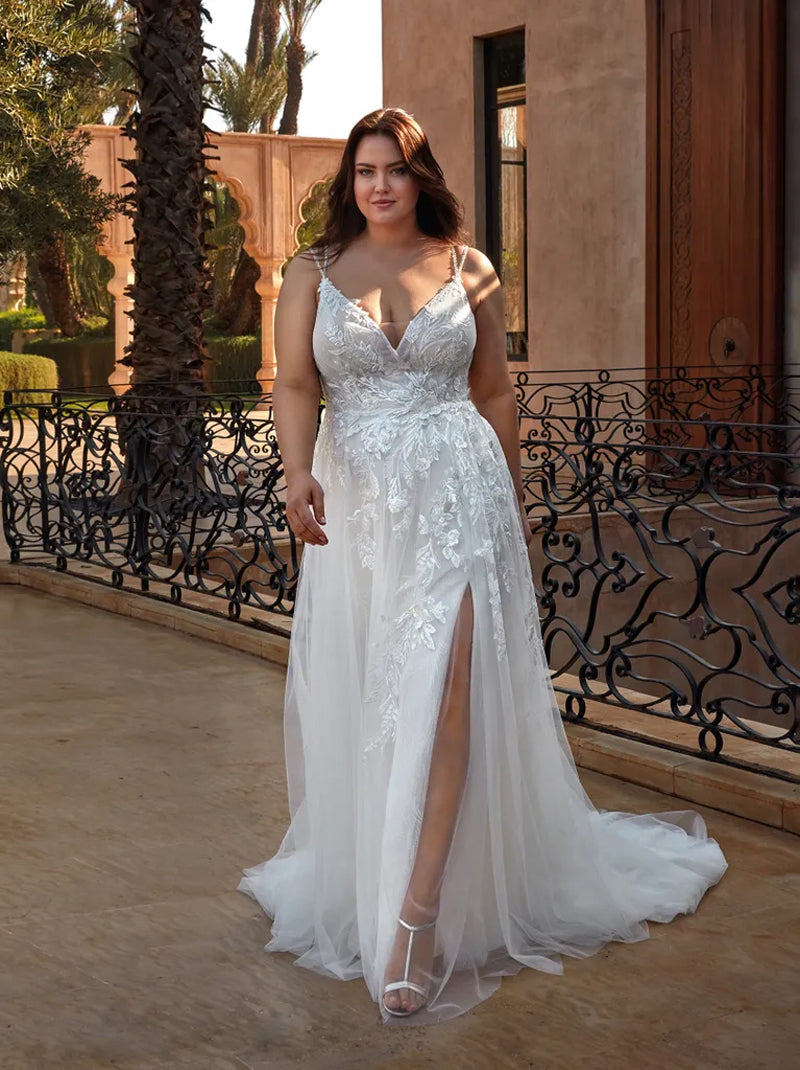 Simple & Elegant A-Line Wedding Dresses Spaghetti Appliqued Chiffon Sweep Train Bridal Gowns With Slit