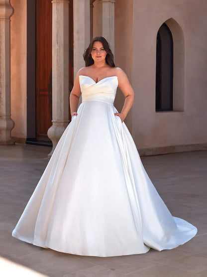 Simple & Elegant Ball Gown Boho Wedding Dresses Sweetheart Pleated Sleeveless Satin Sweep Train Bridal Gowns Custom Made