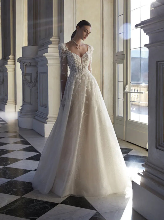 Elegant A-Line Boho Wedding Dresses Sweetheart Appliqued Tulle Sweep Train Bridal Gowns Custom