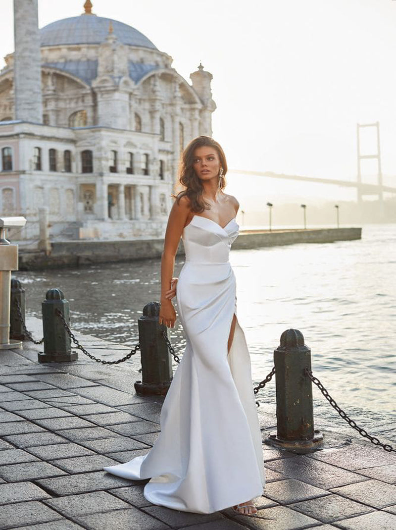 Simple & Elegant Mermaid Beach Wedding Dresses Sweetheart Detachable Sleeves Pleated Satin Sweep Train Bridal Gowns Custom