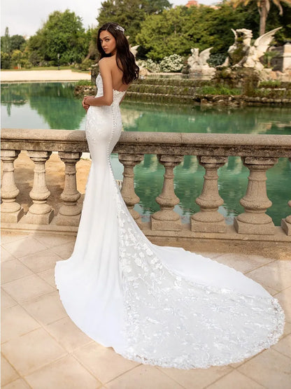 Gorgeous & Classic Mermaid Wedding Dresses Sweetheart Appliqued Satin Court Train Bridal Gowns Custom