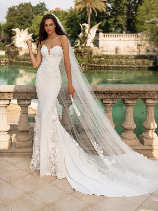 Gorgeous & Classic Mermaid Wedding Dresses Sweetheart Appliqued Satin Court Train Bridal Gowns Custom