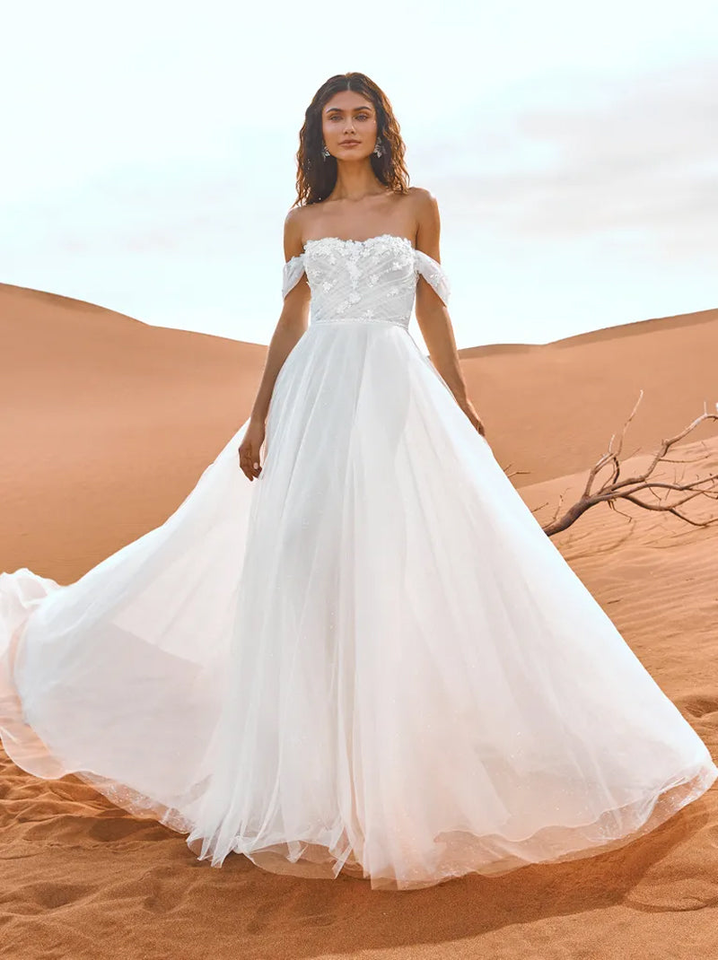 Charming & Elegant A-Line Wedding Dresses Sweetheart Appliqued Beads Tulle Sweep Train Bridal Gowns Custom