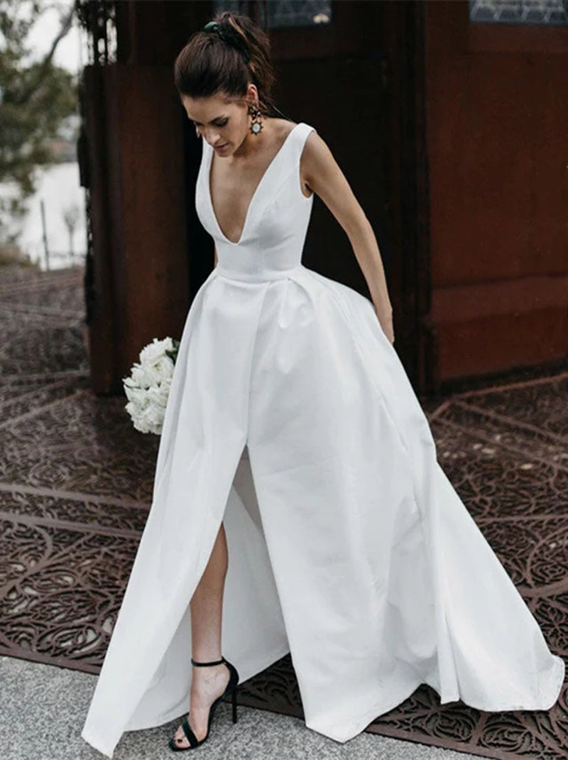 Simple A-Line Wedding Dresses V-Neck Sleeveless Backless Satin Sweep Train Bridal Gowns Custom Design