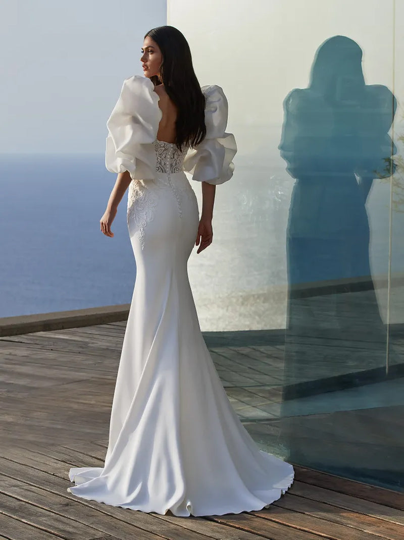 Gorgeous & Charming Mermaid Wedding Dresses Sweetheart Appliqued Satin Sweep Train Bridal Gowns With Puffy Sleeves