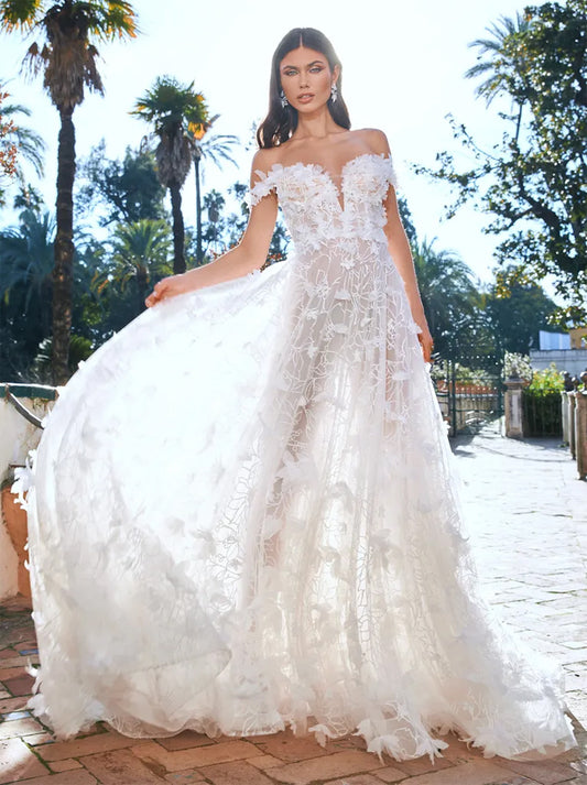 Charming & Elegant A-Line Wedding Dresses Sweetheart Appliqued Tulle Sweep Train Bridal Gowns Custom