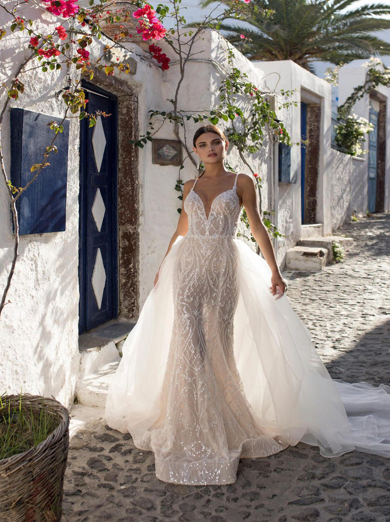 Sparkling & Luxurious Mermaid Wedding Dresses Spaghetti Sequins Tulle Court Train Bridal Gowns Custom Made