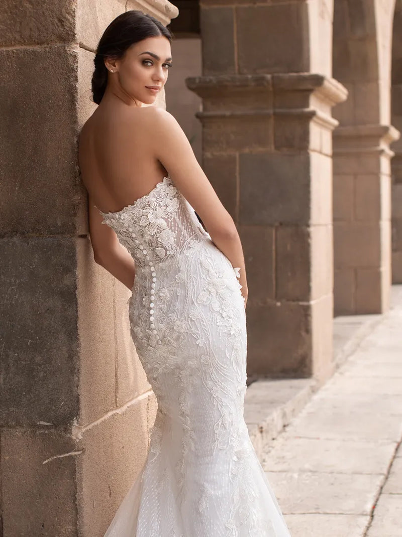 Gorgeous & Charming Mermaid Wedding Dresses Sweetheart Appliqued Beads Sleeveless Tulle Sweep Train Bridal Gowns Custom Made