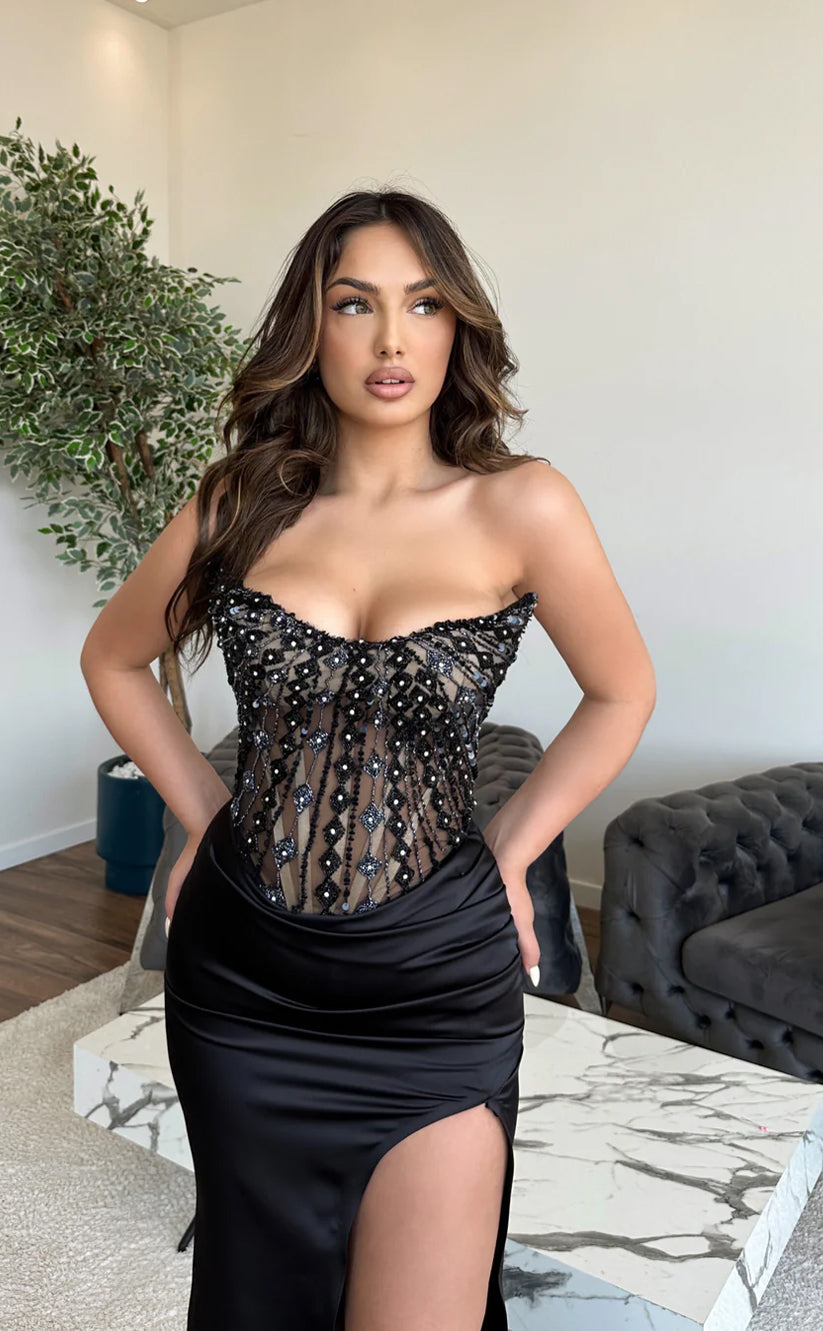 RP610-Sexy Black Mermaid Strapless Beads Sequins Appliqued Sleeveless Long Prom Evening Dresses Formal Party Gowns With Slit