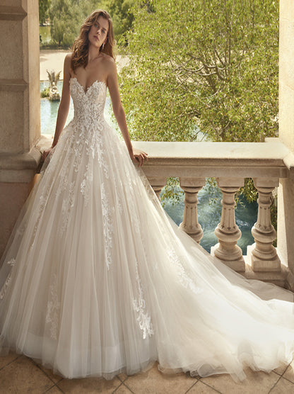 Unique & Elegant A-Line Boho Wedding Dresses Sweetheart Appliqued Beads Tulle Sweep Train Bridal Gowns