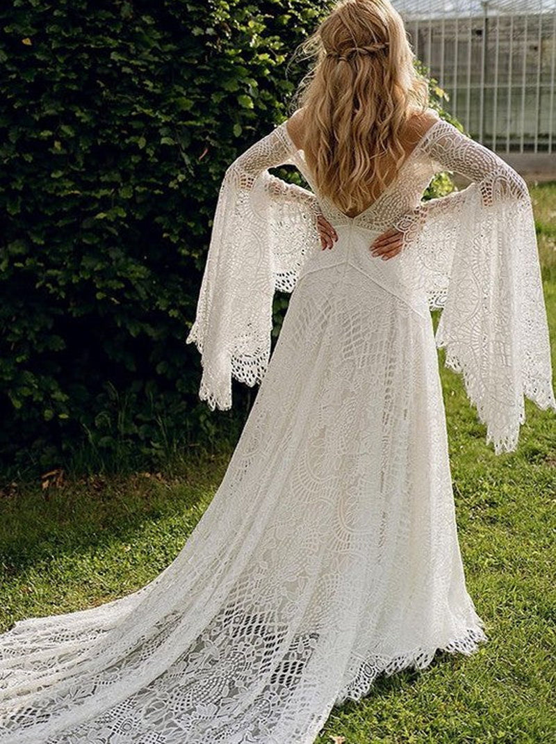 Charming A-Line Wedding Sweetheart Batwing Long Sleeves Lace Sweep Train Lace Bridal Gowns Custom Made