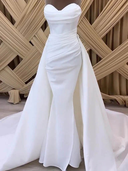 Simple Mermaid Wedding Dresses Sweetheart Pleated Sleeveless Detachable Court Train Satin Bridal Gowns Custom Made
