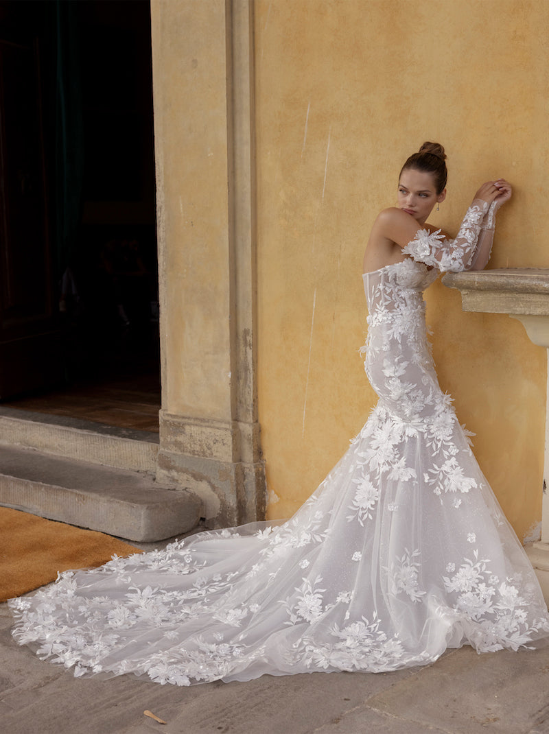 Gorgeous & Classic Mermaid Wedding Dresses Sweetheart Appliqued Beads Tulle Court Train Bridal Gowns