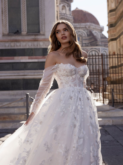 Unique & Elegant A-Line Boho Wedding Dresses Sweetheart Appliqued Beads Tulle Sweep Train Bridal Gowns