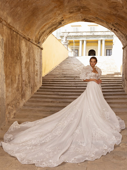 Gorgeous & Elegant A-Line Boho Wedding Dresses Sweetheart Appliqued Beads Tulle Sweep Train Bridal Gowns With Detachable Sleeves